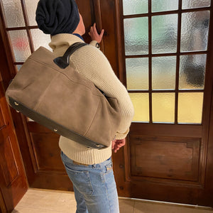 Ackermann Tasche | BERLIN S aus grau-grünem Hirschleder