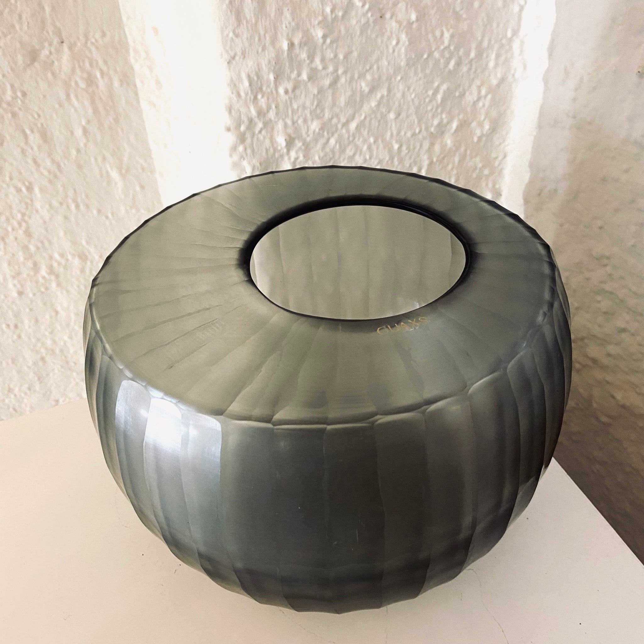 GUAXS  Vase  | MADRAS M - hellgrau | Glas, mundgeblasen und von Hand geschliffen