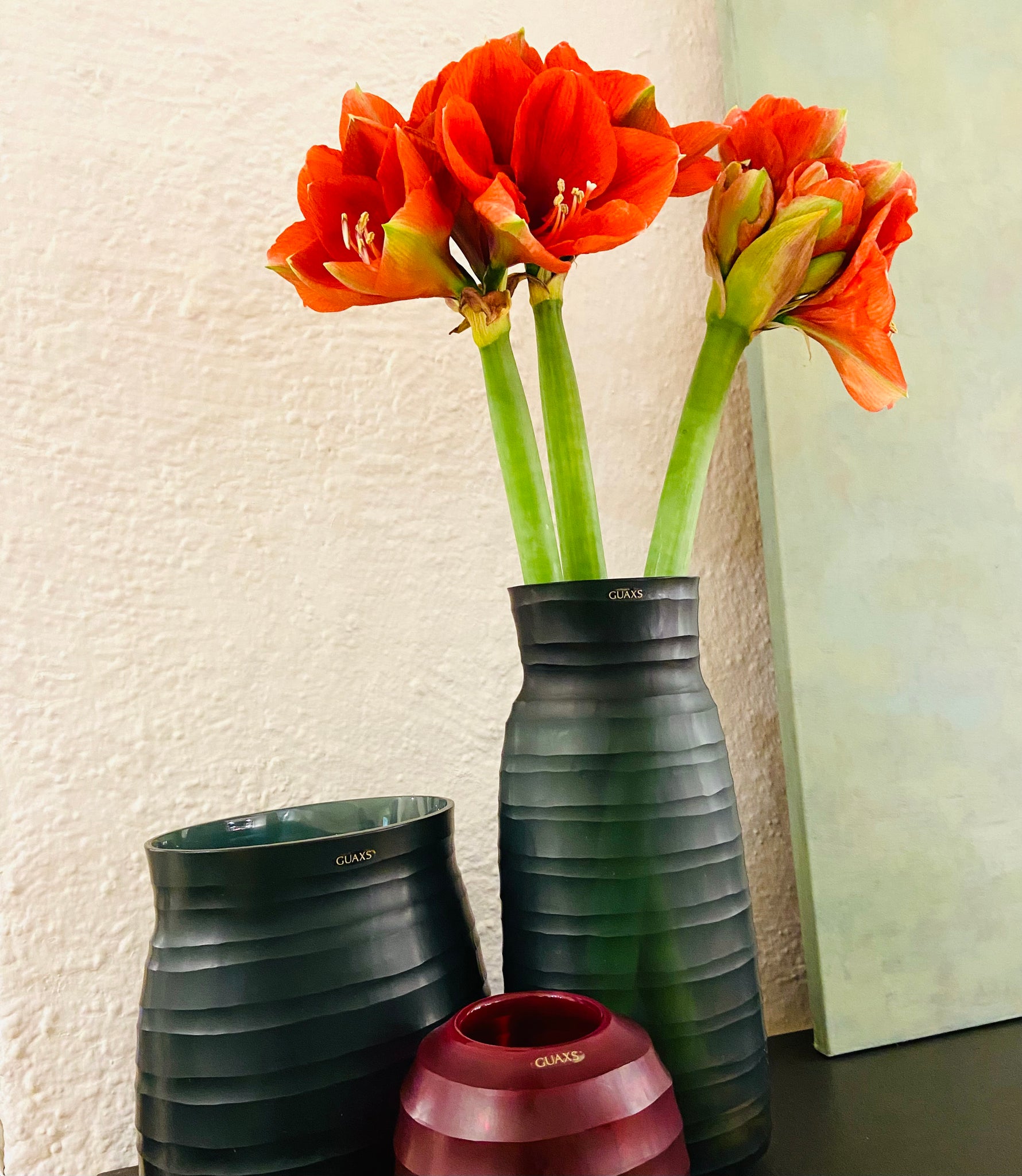 GUAXS  Vase  | MATHURA TALL - dark indigo | Glas, mundgeblasen und von Hand geschliffen