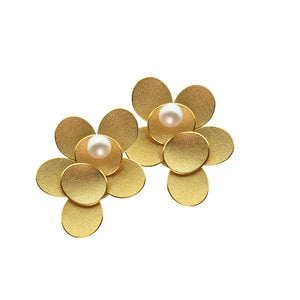 Ohrschmuck WATERLILY Silber925, goldplattiert - Akoyaperle