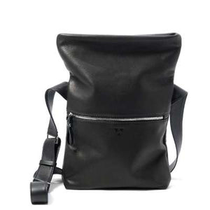 Ackermann Tasche | LONDON M aus schwarzem Softnappa